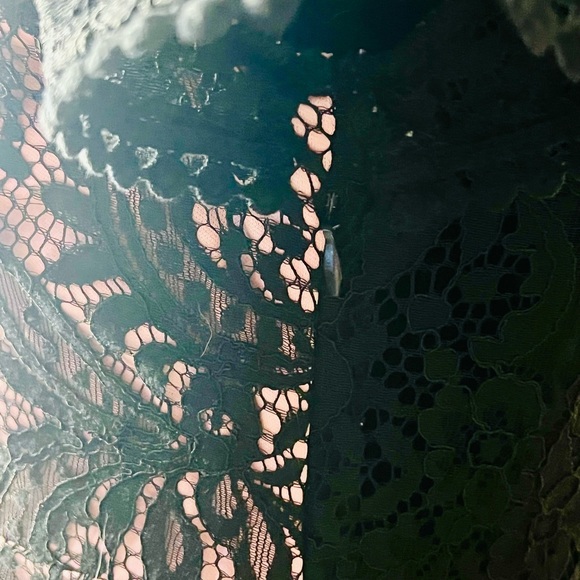 FOREVER 21 Black Lace Mini Dress Size M with Light Pink Fabric Lining, NWOT - Picture 7 of 17